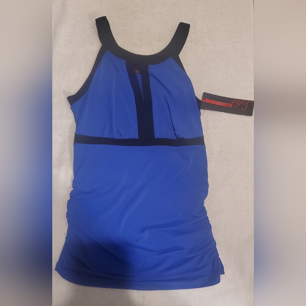 Women's Medium Top